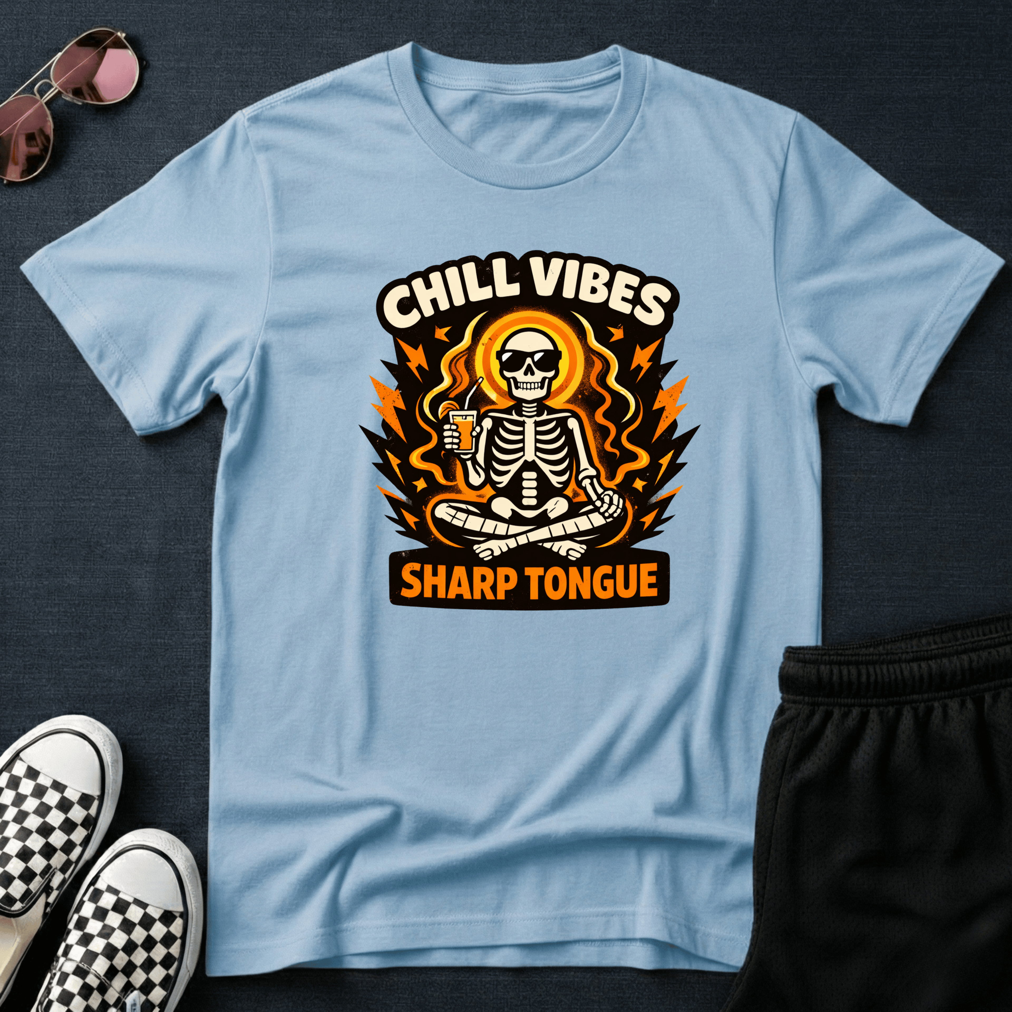 Chill vibes - sharp tongueT-shirt